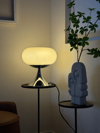 Creamy Apple Table Lamp